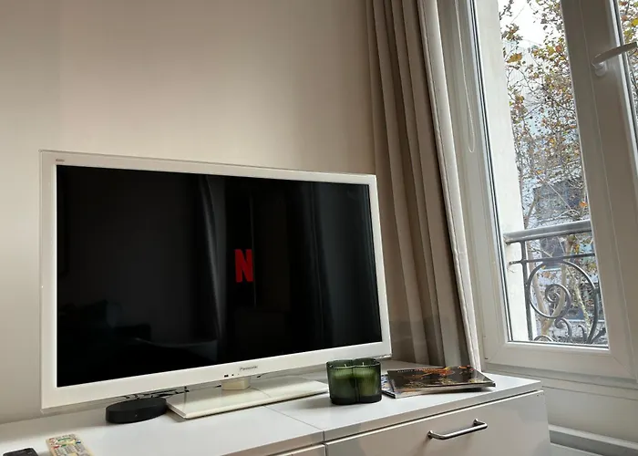Clichy Getaway - C70 Apartment *